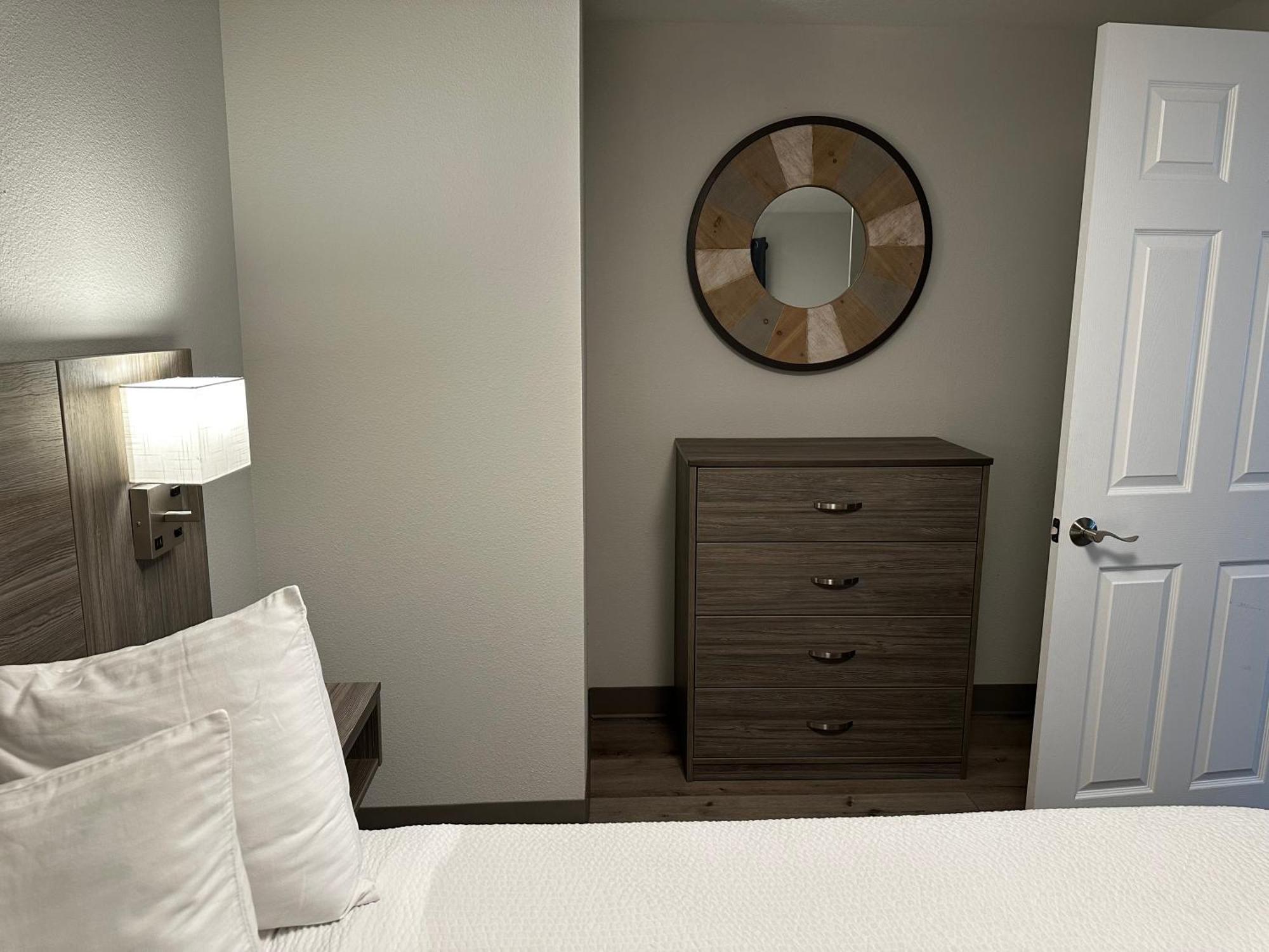 West Hotel 3*